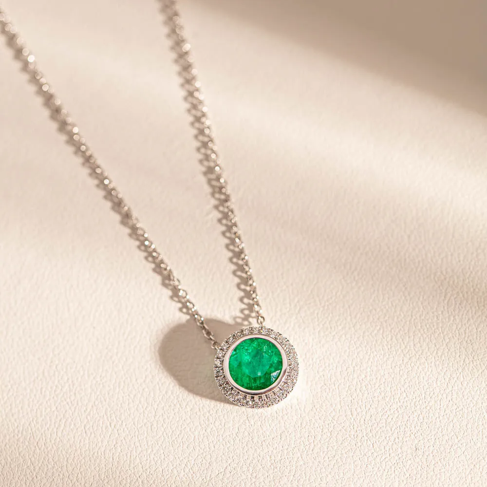 18ct White Gold Emerald & Diamond Isla Pendant
