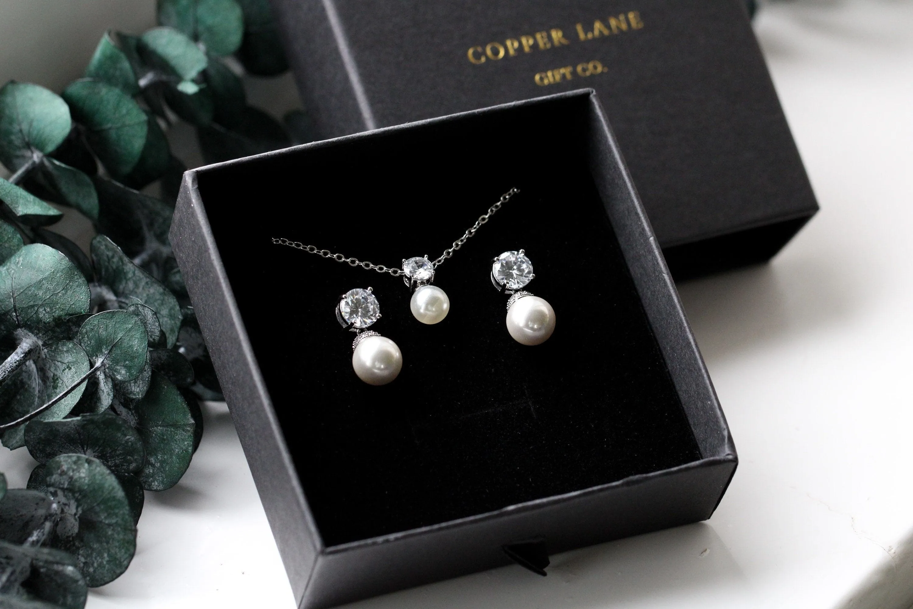 Anna Earrings