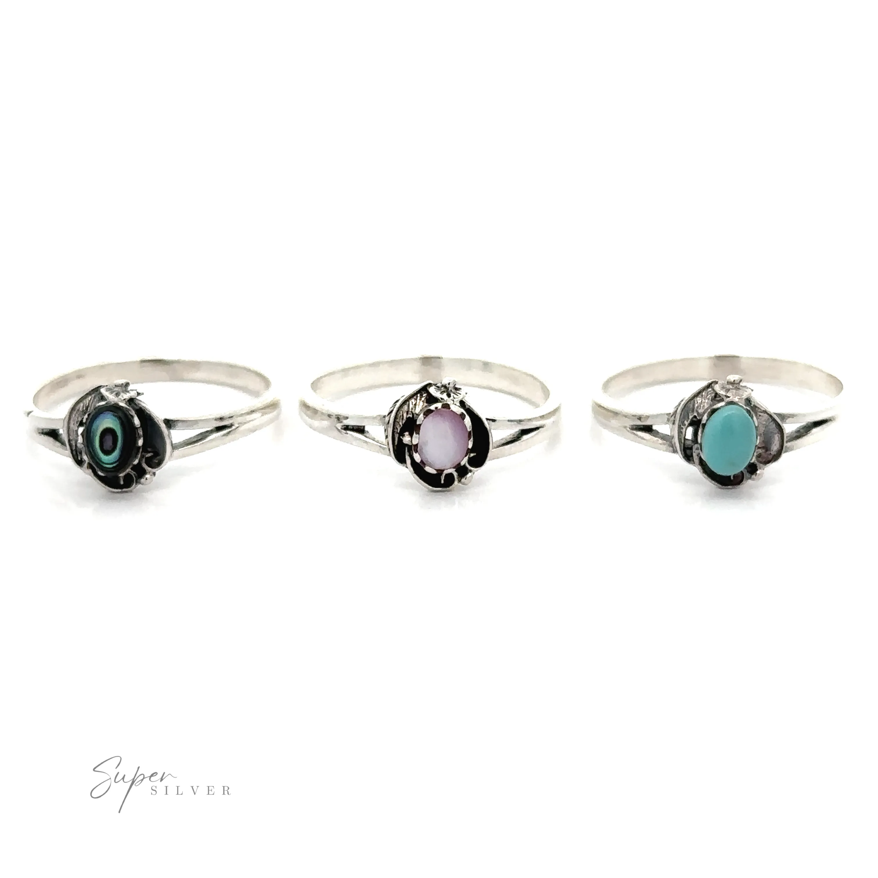 Inlay Stone Ring With Delicate Detailing