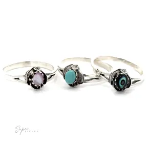 Inlay Stone Ring With Delicate Detailing