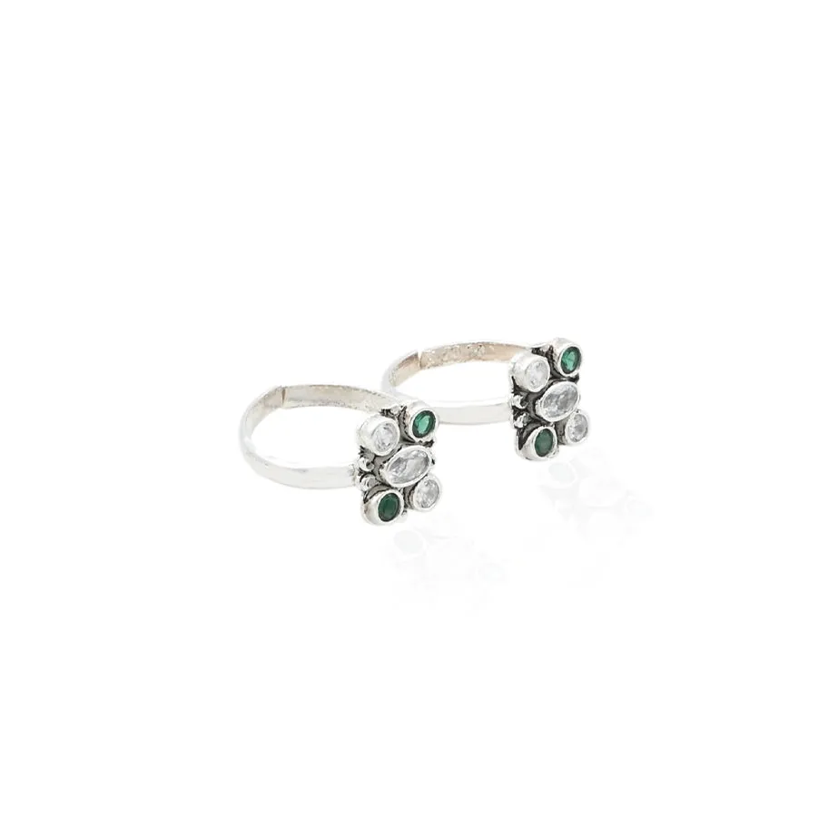 Silver Grace of Green Stone Toe Rings