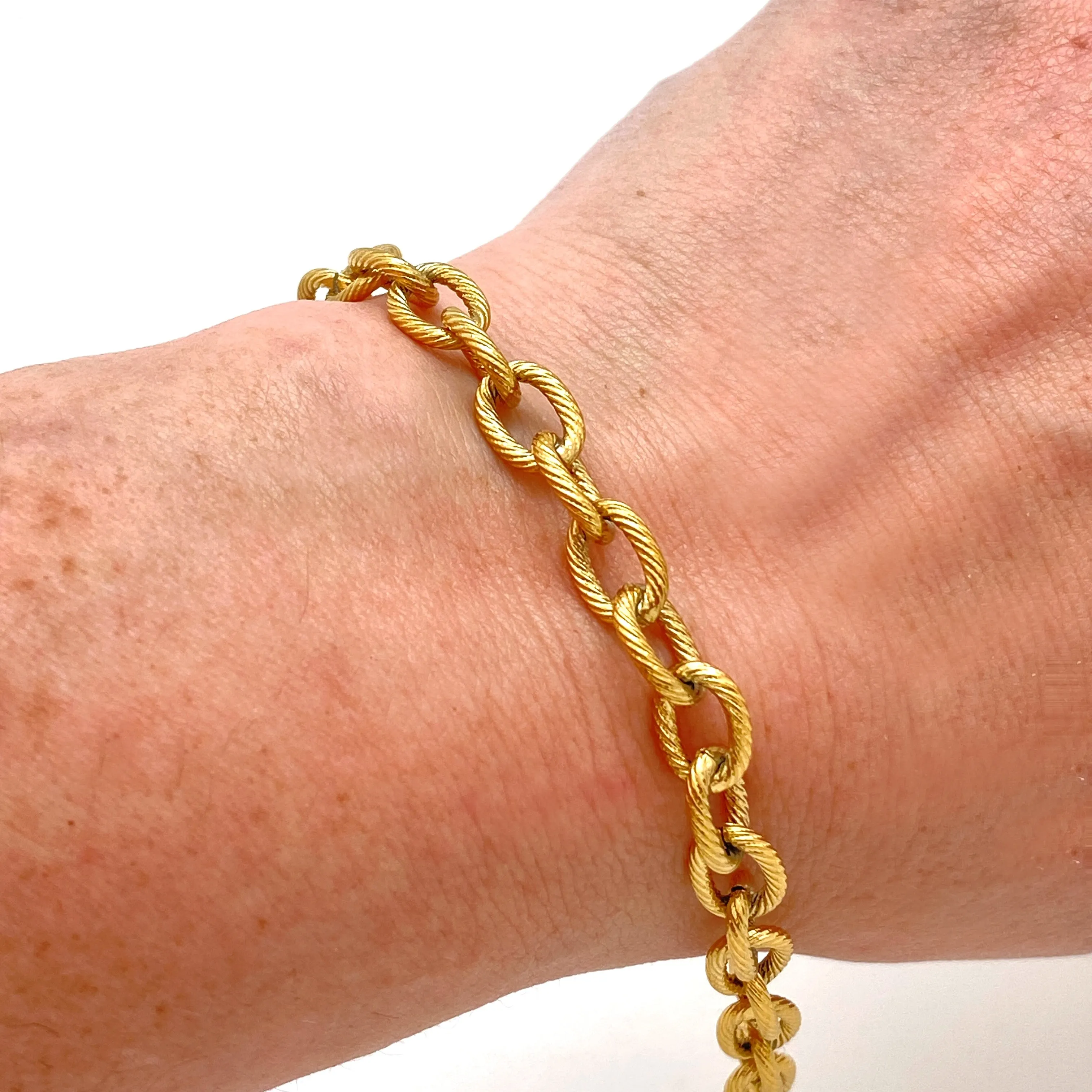Twisted Chain Bracelet - Silver Plated Stainless - 8.25"