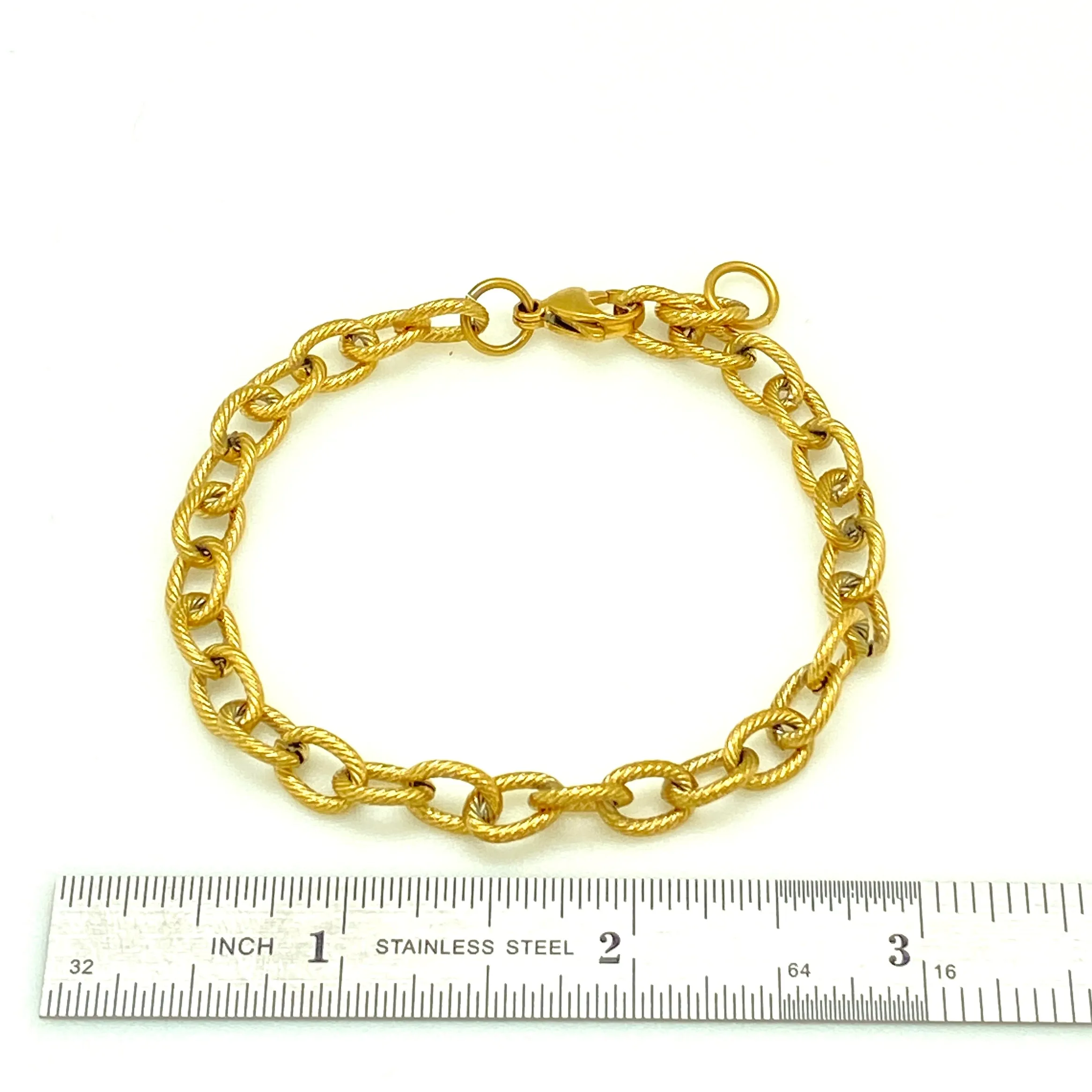 Twisted Chain Bracelet - Silver Plated Stainless - 8.25"