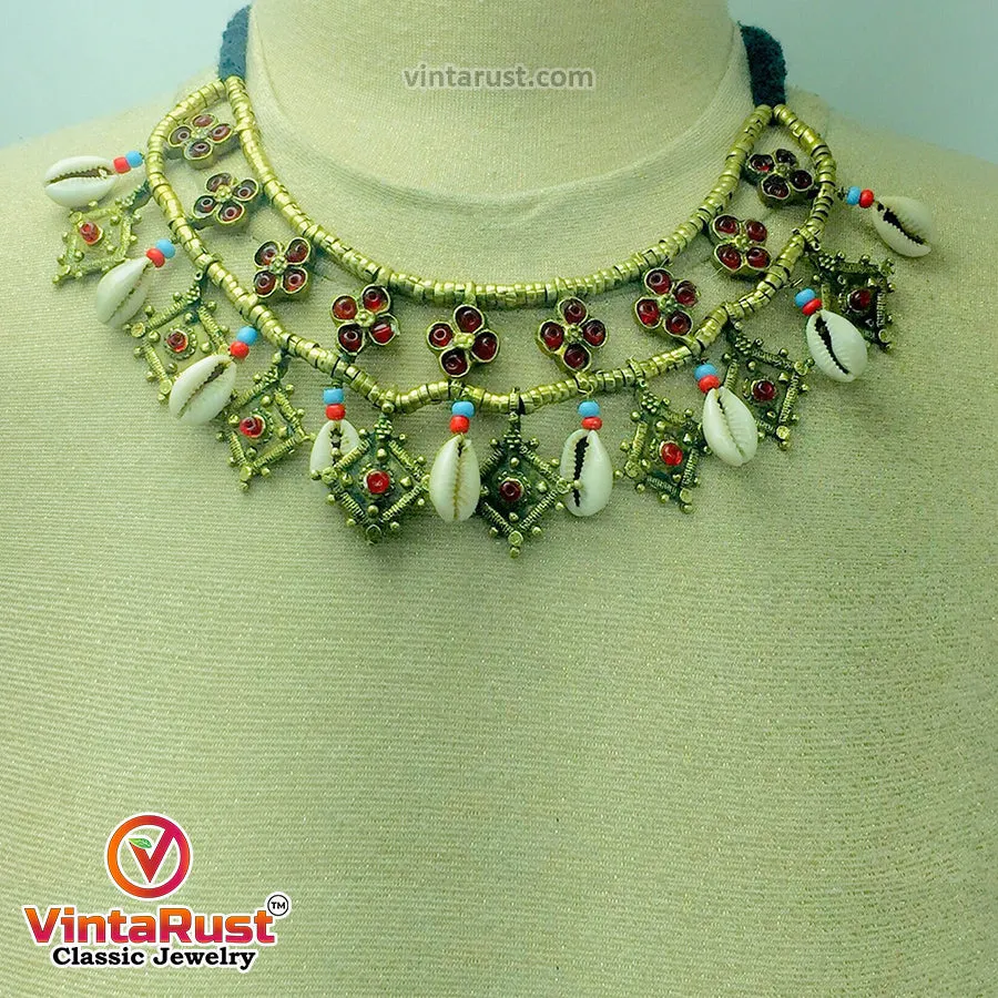 Vintage Choker Necklace With Dangling Golden Motifs and Shells