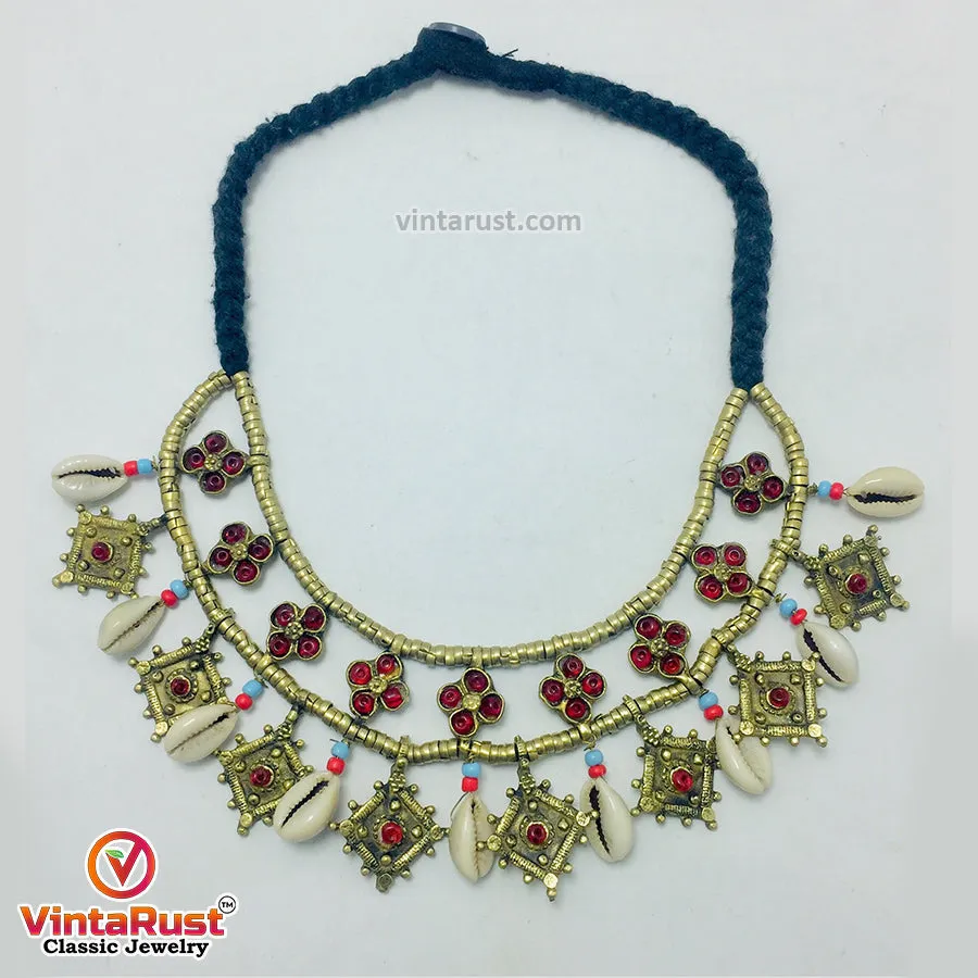 Vintage Choker Necklace With Dangling Golden Motifs and Shells